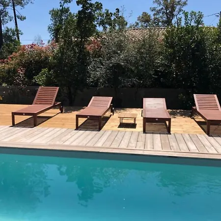 Natali 6 Pers Piscine 5 Minutes Plage * Gialla